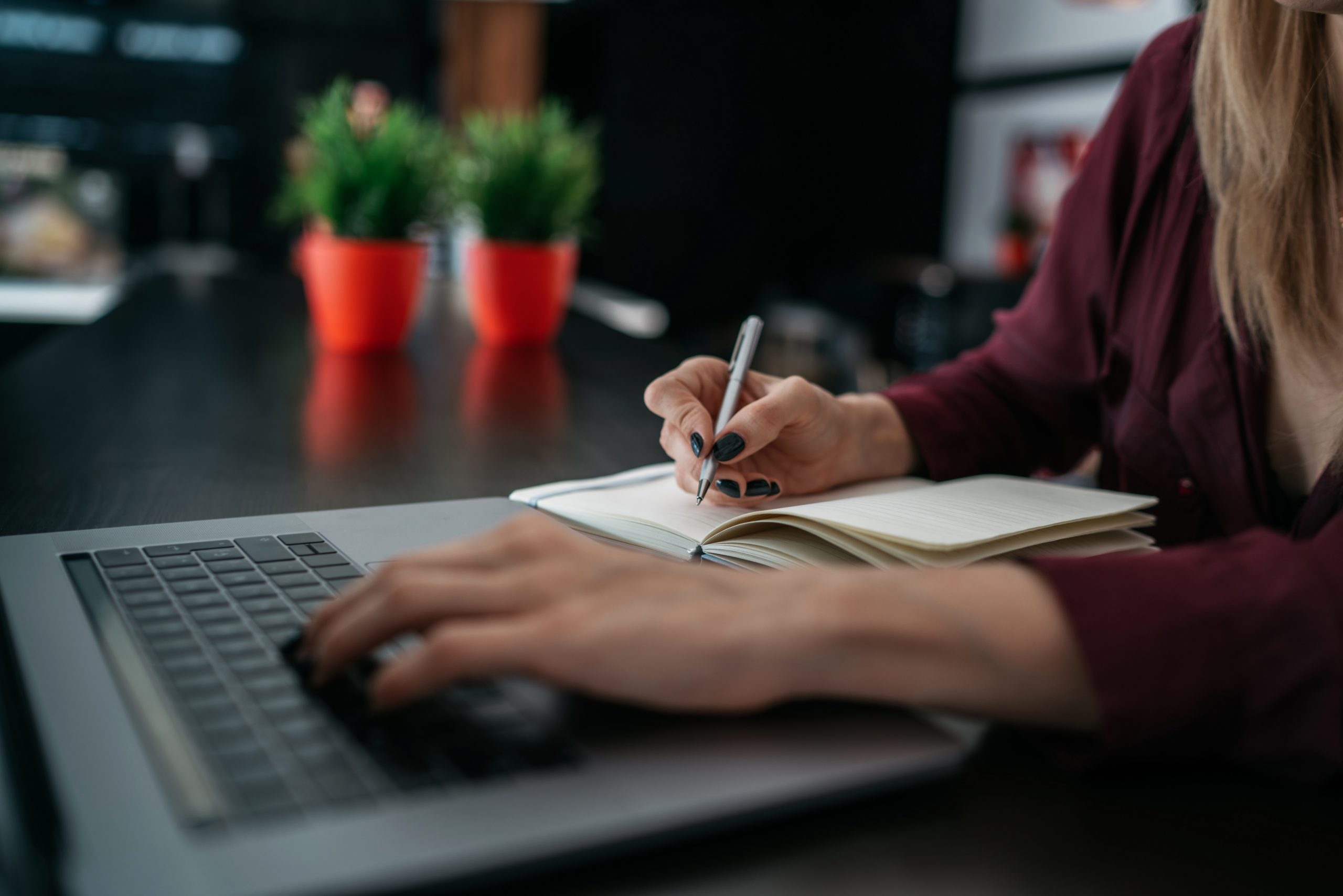 DS Creative - Specialists in Website development, Graphic Design and Printing copywriting